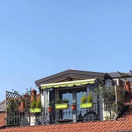 Pied A Terre With Terrazza In Center *
