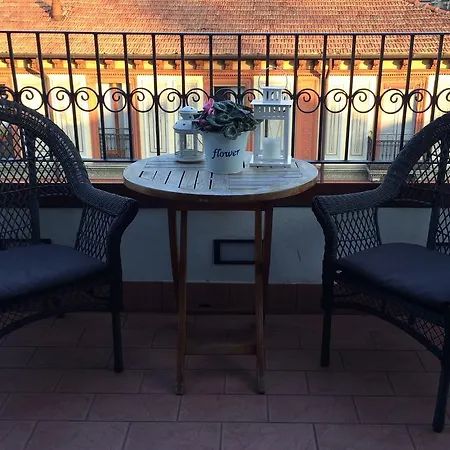 Apartament Pied A Terre With Terrazza In Center