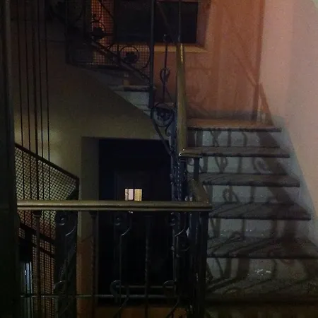 Appartement Pied A Terre With Terrazza In Center *