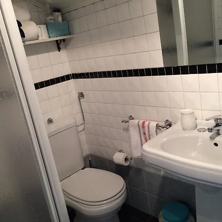 Pied A Terre With Terrazza In Center Milaan
