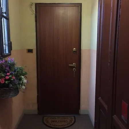 Appartement Pied A Terre With Terrazza In Center