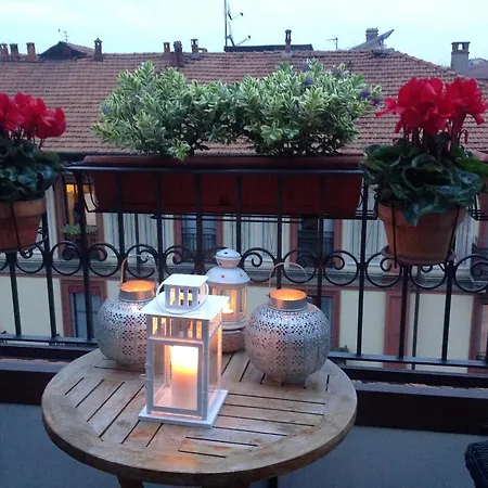 Pied A Terre With Terrazza In Center Milaan